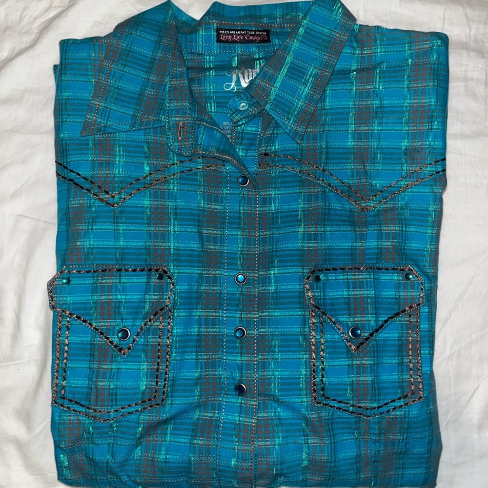 Blue wrangler button up shirt